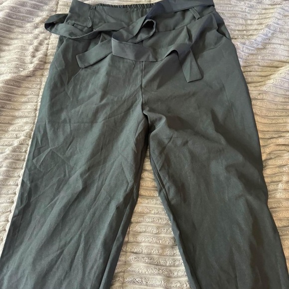 Black Work Pants With Tie - Picture 1 of 1